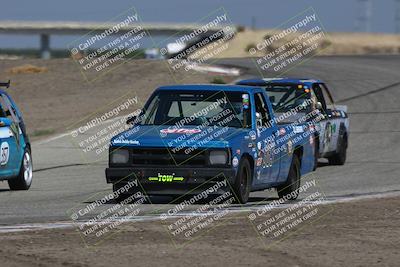 media/Sep-28-2025-24 Hours of Lemons (Sun) [[5dfe0e5f6e]]/12pm (Outside Grapevine)/
